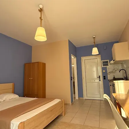 Foteini's Kefallonia Daire Lixouri
